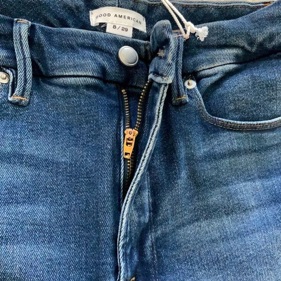 Good American Good Legs Straight Jeans Size 8/29 - Picture 4 of 7